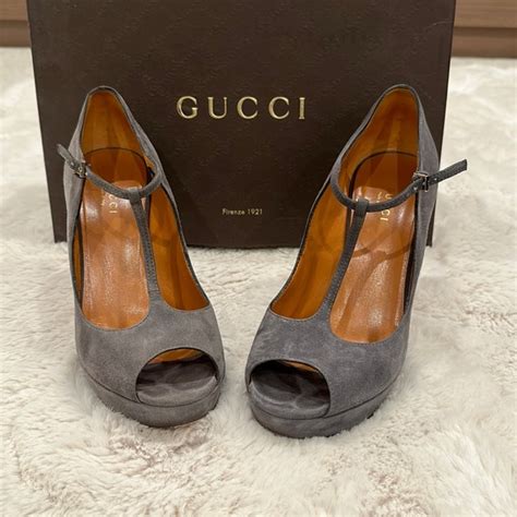 gucci grey suede pumps|Gucci.